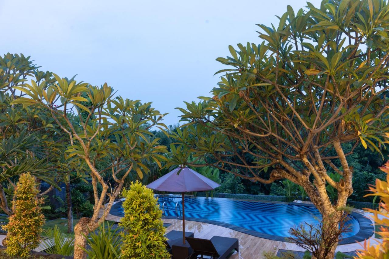 Arunika Cottage Batununggul エクステリア 写真