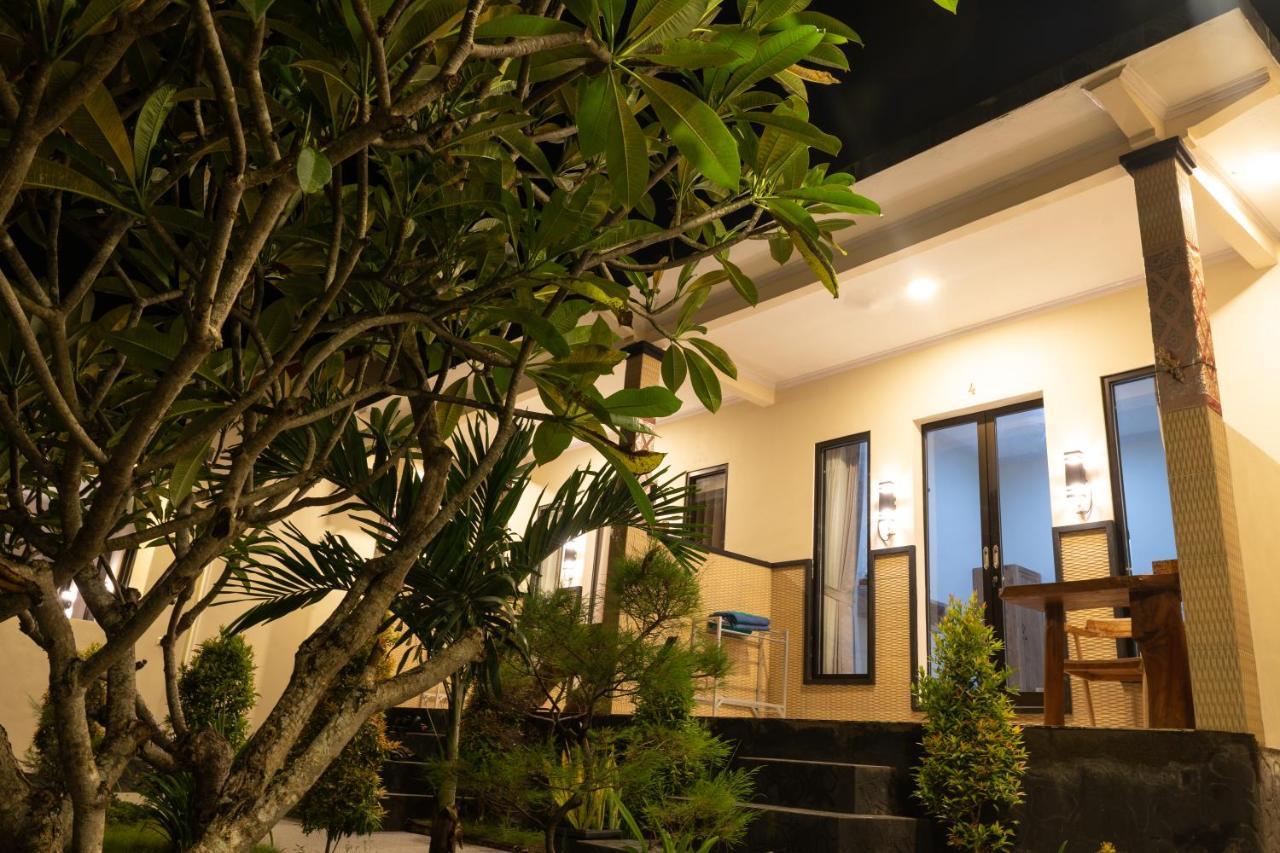 Arunika Cottage Batununggul エクステリア 写真